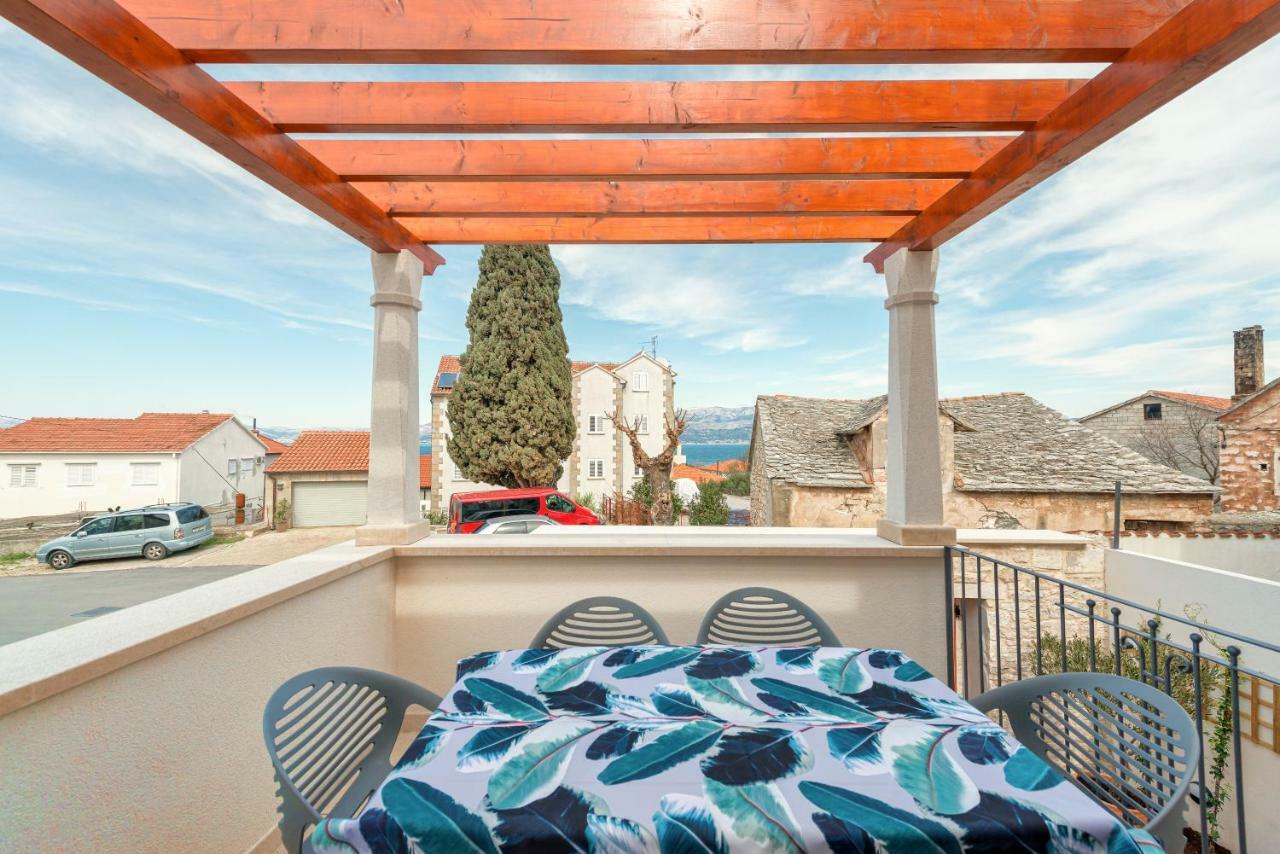 Holiday Home Rocca Supetar Exterior foto