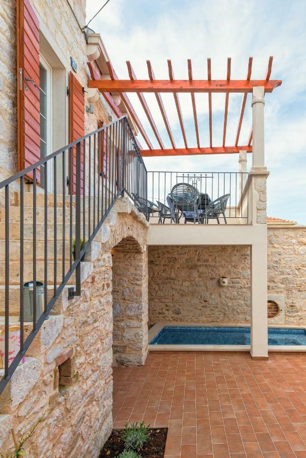 Holiday Home Rocca Supetar Exterior foto